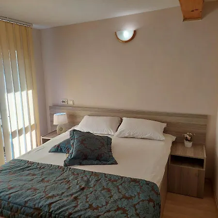 Къща за гости планински здравец 3*