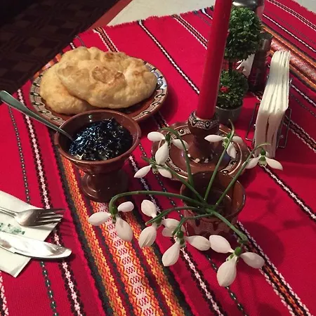 Къща за гости планински здравец 3*