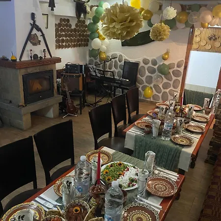 בית הארחה Planinski Zdravets בנסקו